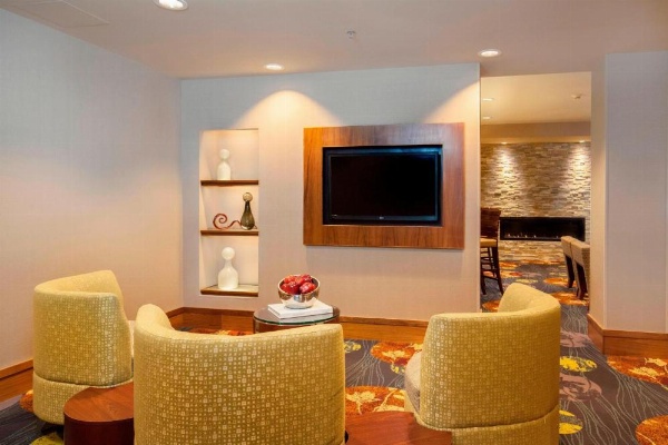 Courtyard by Marriott Ithaca Airport/University image 19